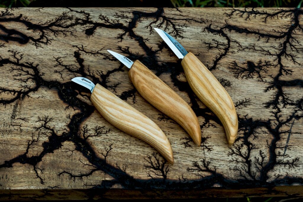 Who makes the best wood carving knives